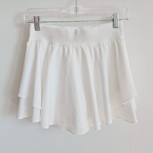 Lululemon Court Rival High Rise Skirt, Size 4, White